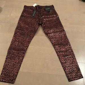 BNWT Gorgeous and unique Banana Republic leopard foil skinny jeans size 28